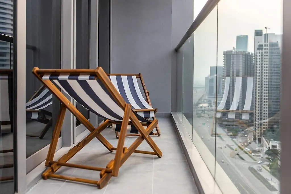 Burj Khalifa View 3Bedroom Dubai 0*,  United Arab Emirates
